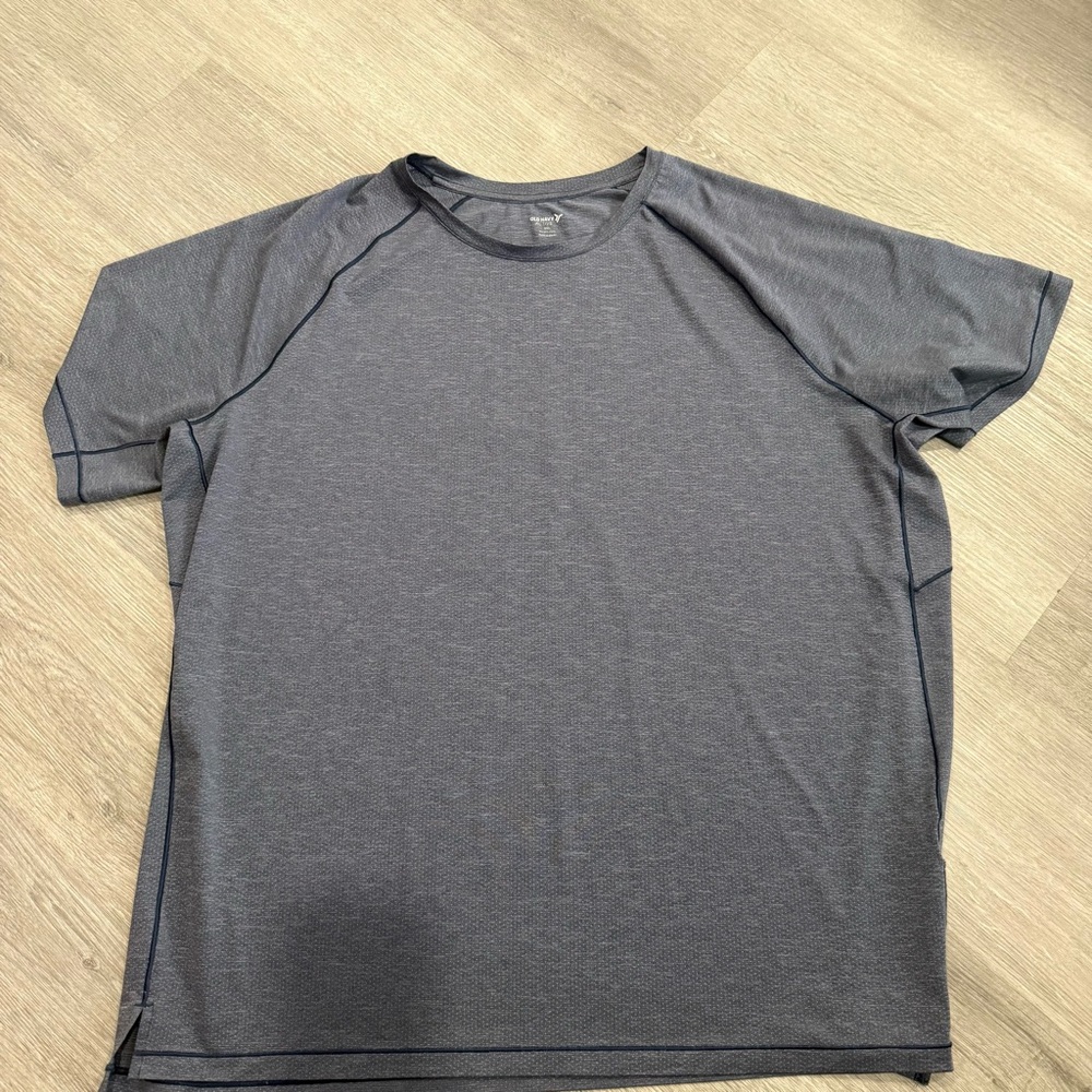 Old Navy Men's Dark Gray/Blue Short Sleeve Tee